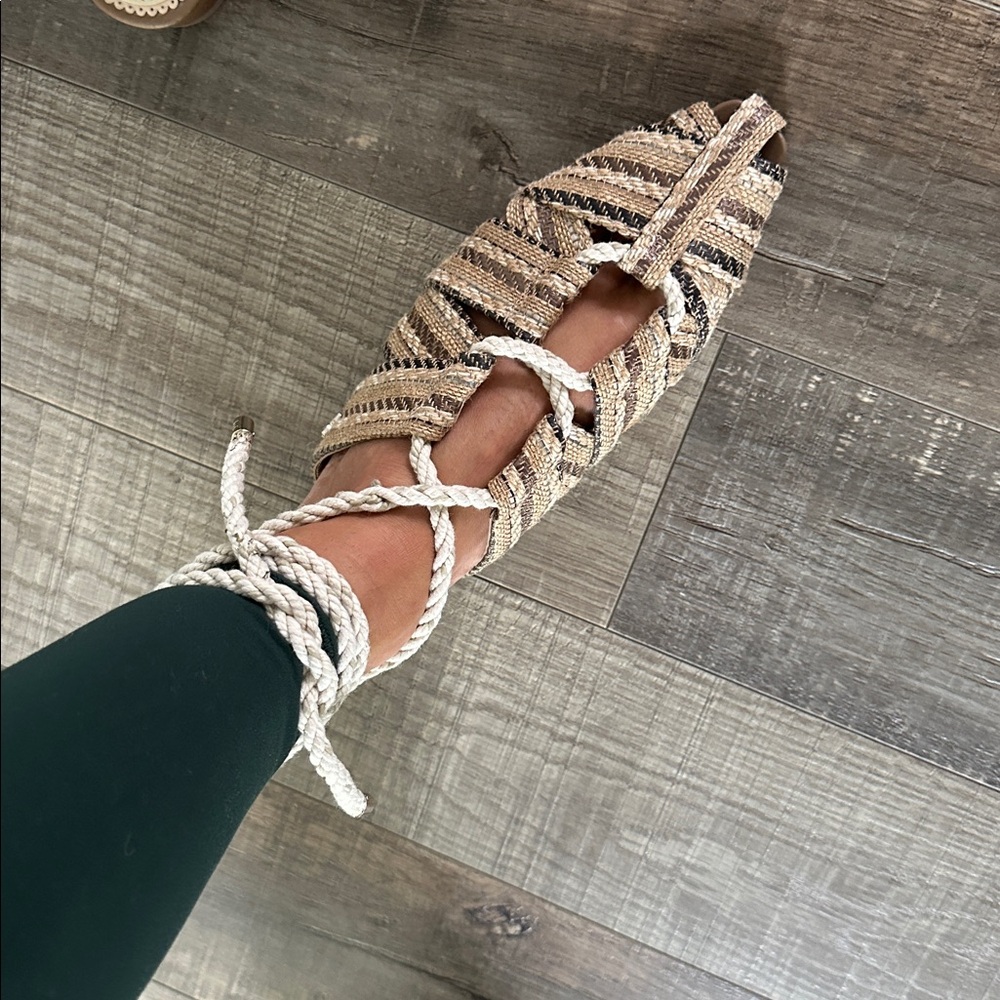 Sam Edelman woven sandals with rope ankle ties size 7.5